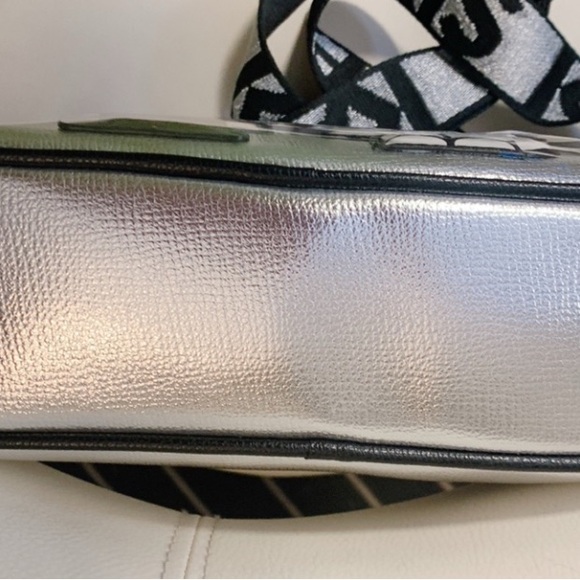 Karl Lagerfeld Metallic Silver Black Belt Crossbody Bag - Picture 3 of 3